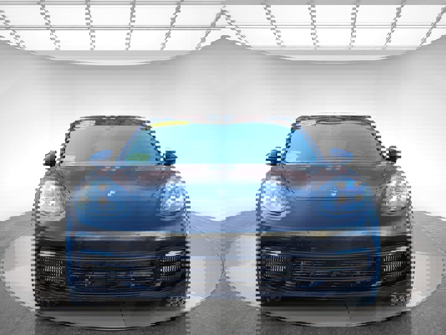 Used 2018 Porsche Panamera 4 w/ Premium Package Plus image 2