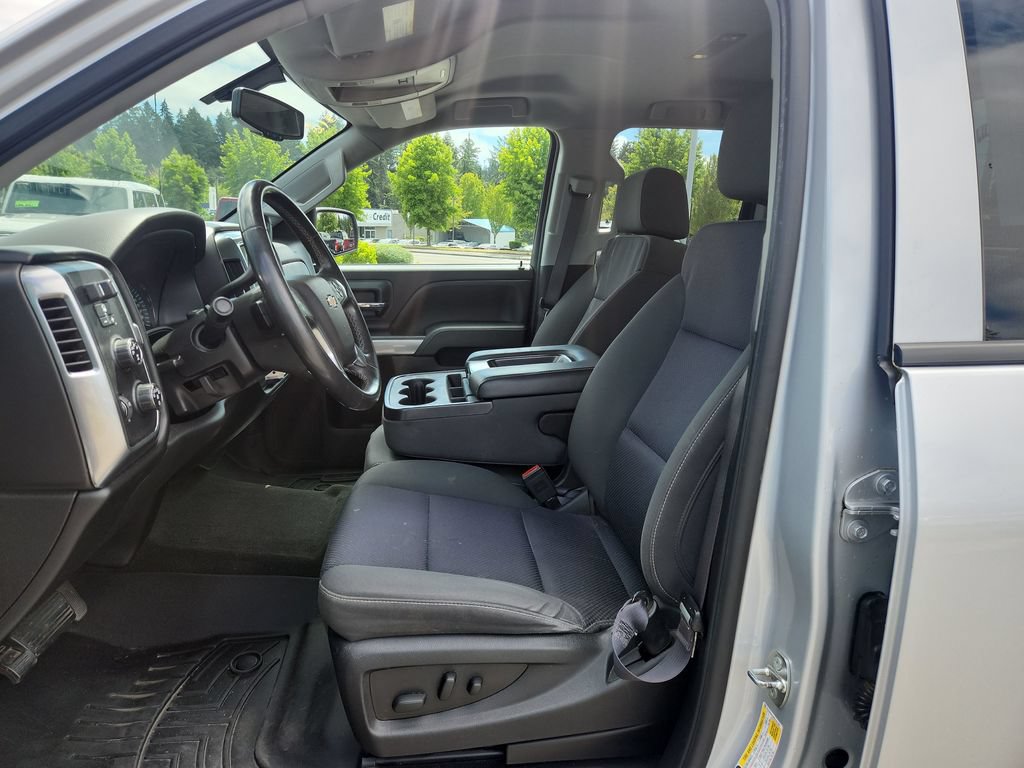 Used 2016 Chevrolet Silverado 1500 LT w/ All Star Edition AWD/4WD image 4