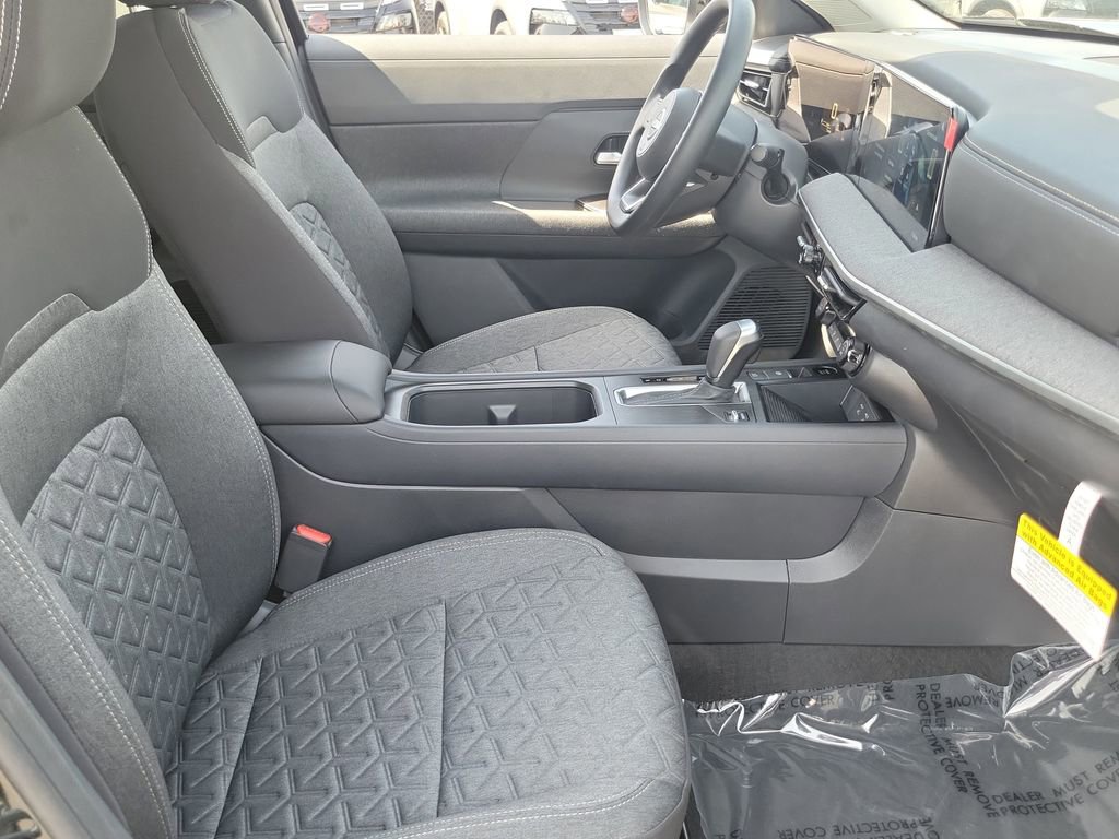 New 2026 Nissan Kicks SV w/ Charging Package FWD image 13