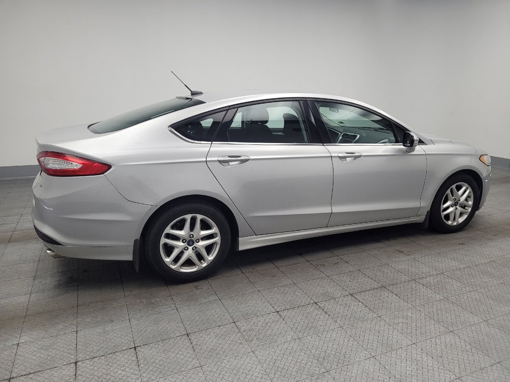 Used 2016 Ford Fusion SE w/ SE Cold Weather Package FWD image 10