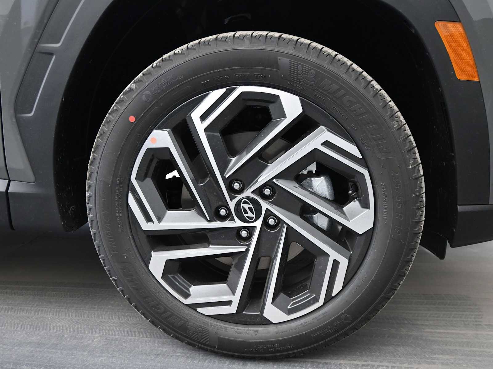New 2026 Hyundai Tucson Limited image 24