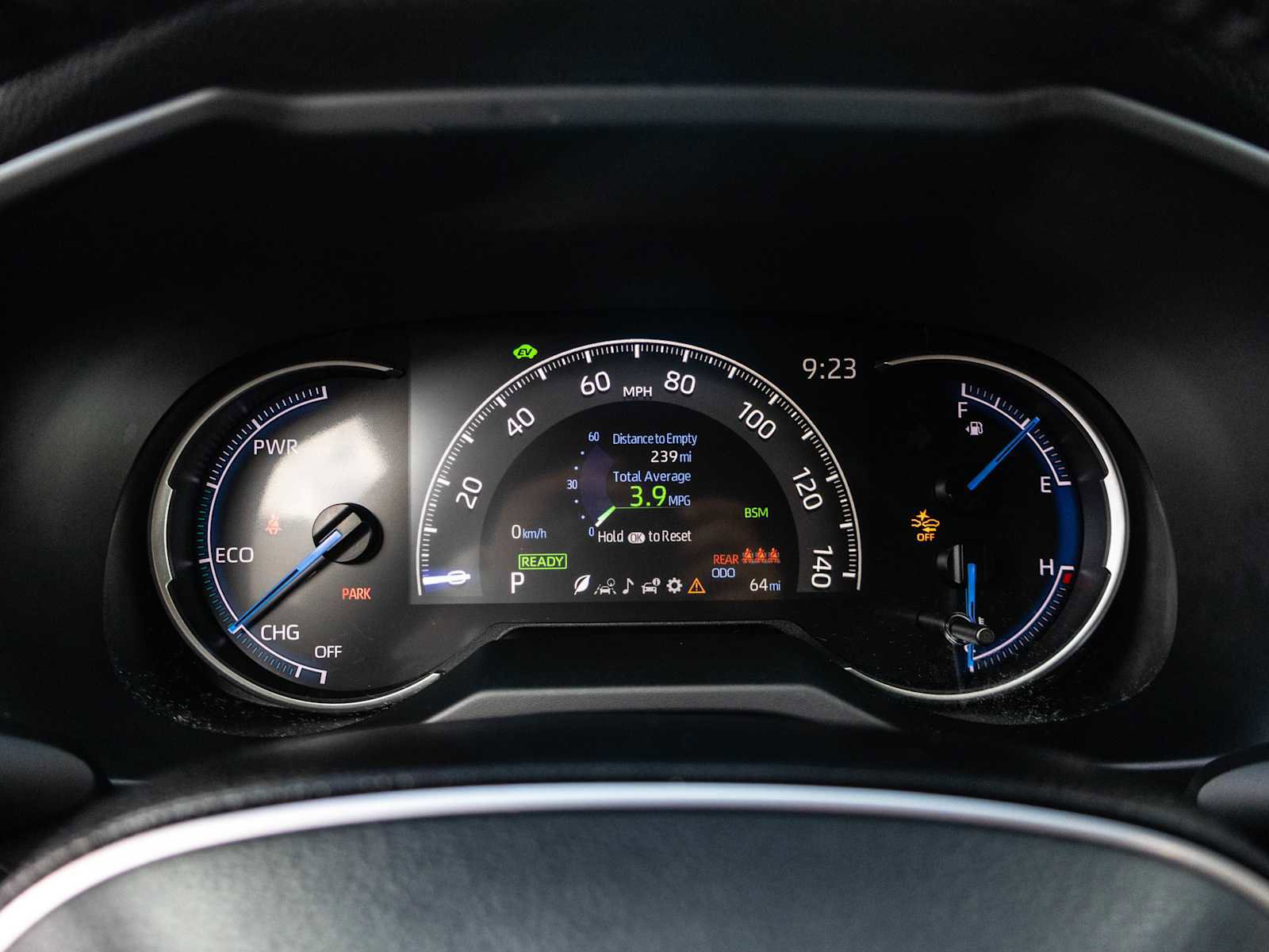 Used 2025 Toyota RAV4 XSE image 36