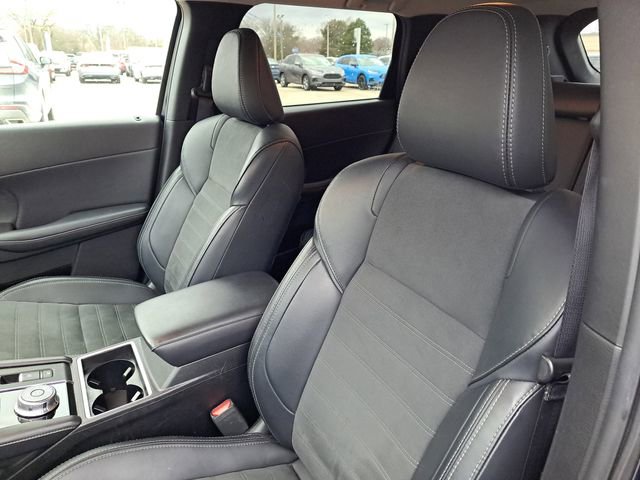 Used 2024 Mitsubishi Outlander Ralliart image 5