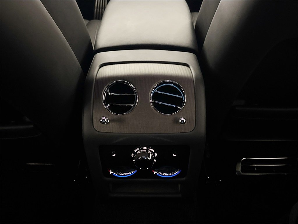 Used 2022 Rolls-Royce Ghost image 28