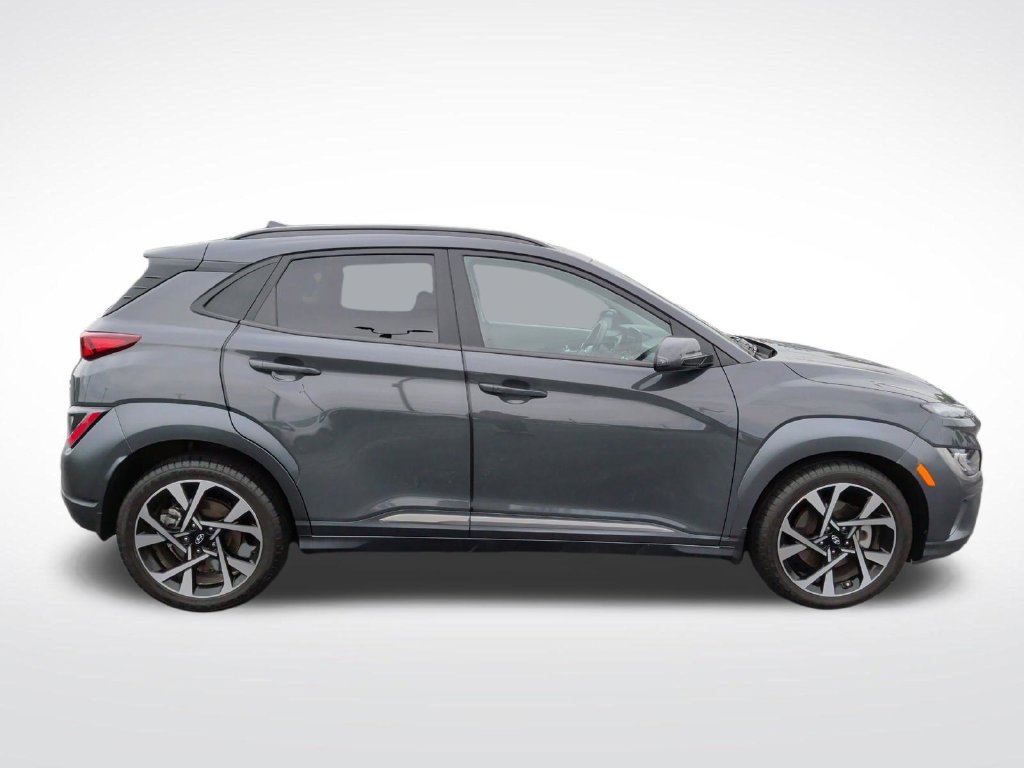 Used 2023 Hyundai Kona Limited AWD/4WD image 9