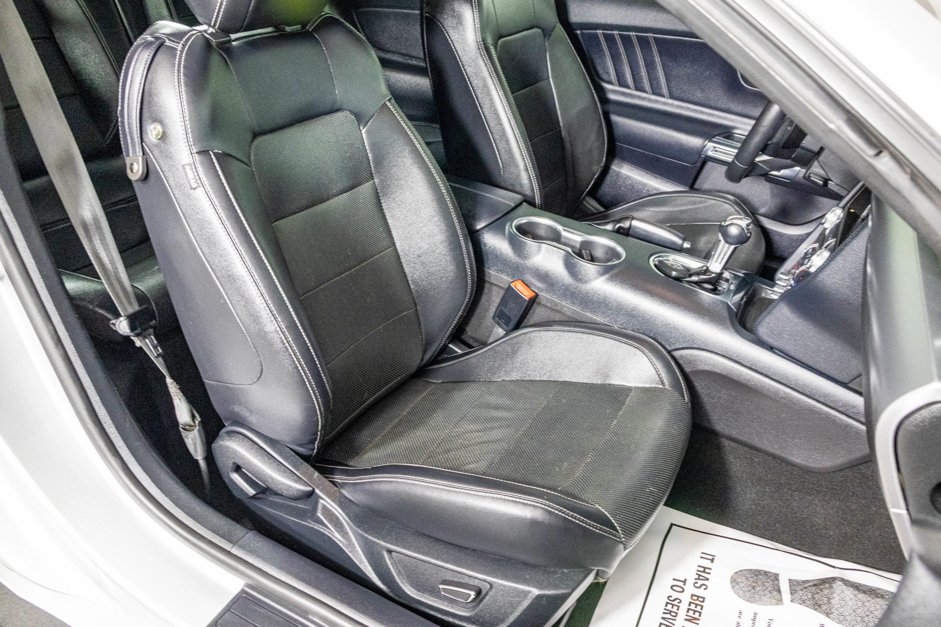 Used 2019 Ford Mustang GT Premium RWD image 41