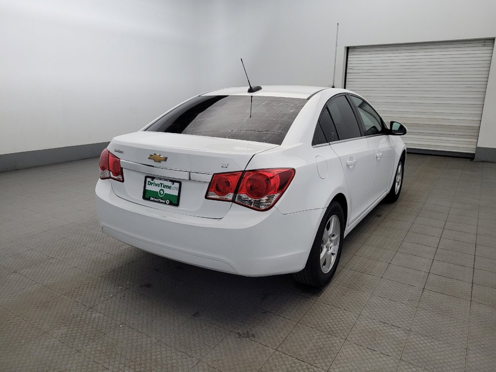 Used 2016 Chevrolet Cruze LT image 9