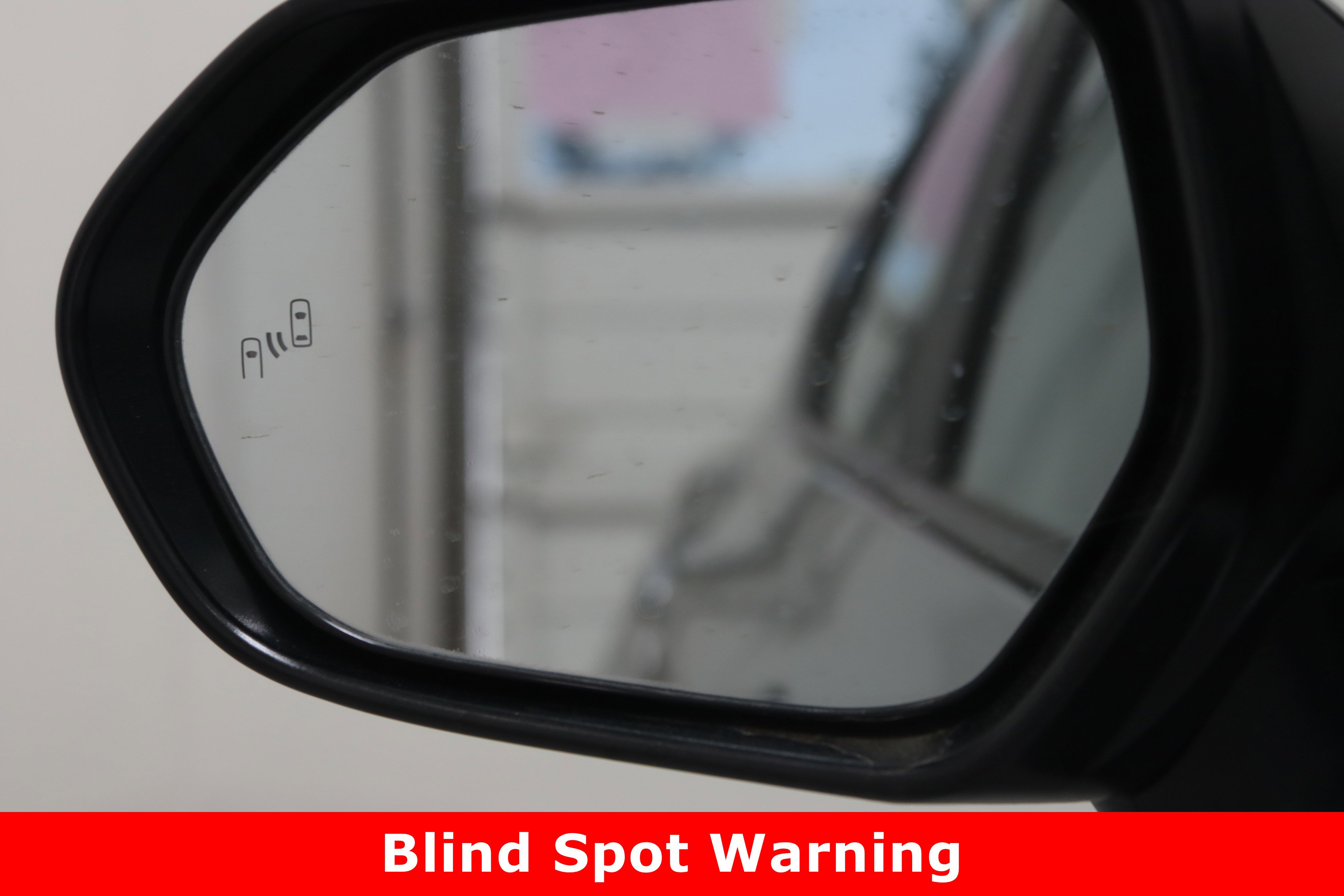 Used 2025 Toyota Camry LE FWD image 21