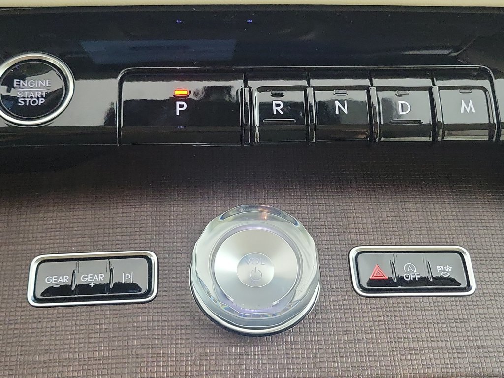 New 2027 Lincoln Navigator Premiere RWD image 28
