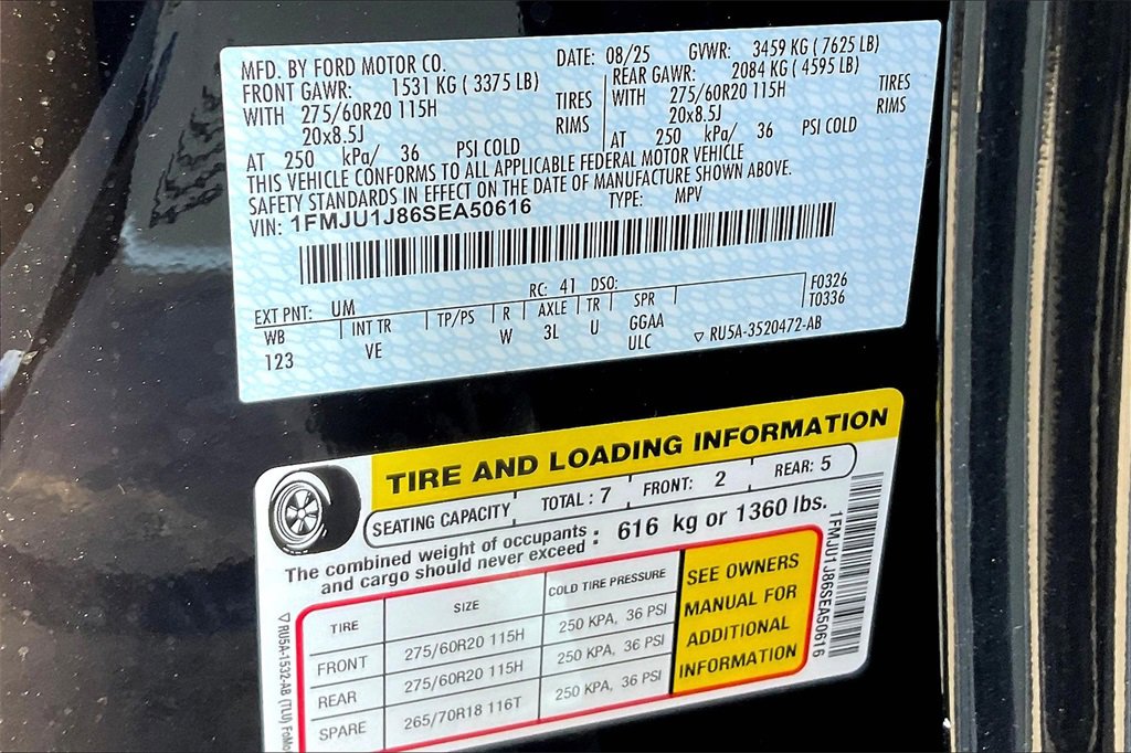 New 2025 Ford Expedition Active image 13