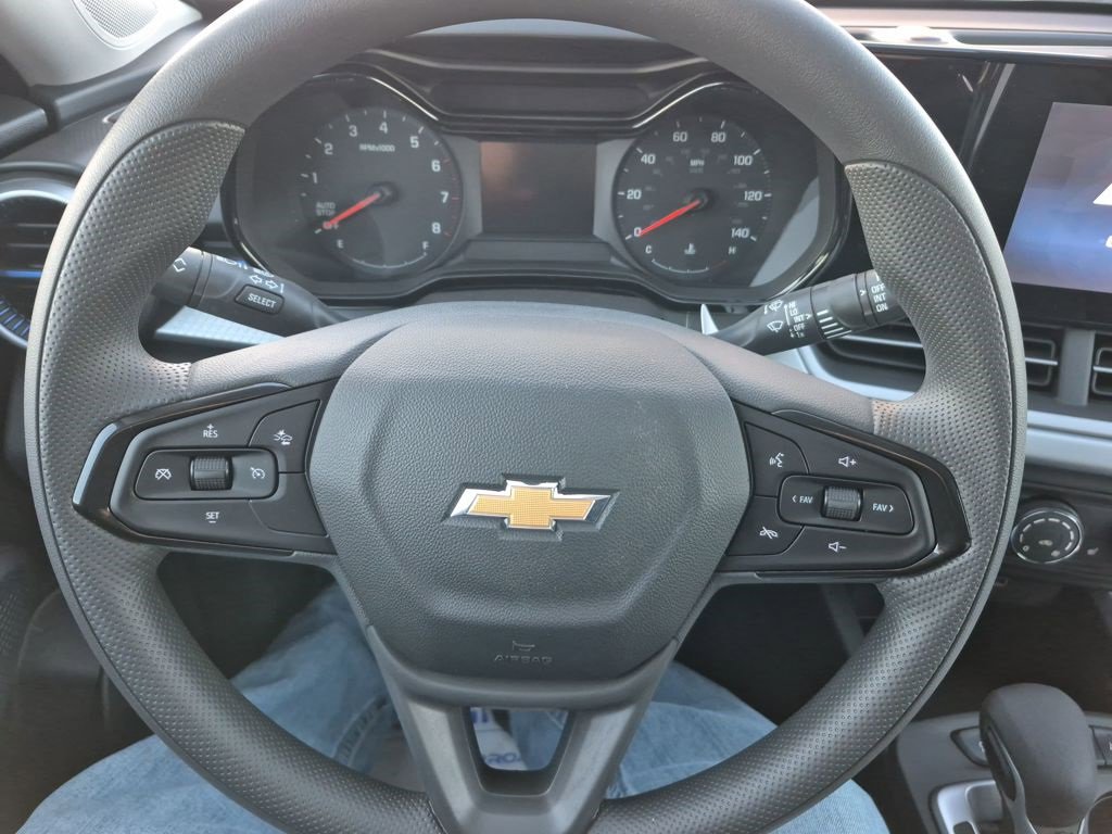 New 2026 Chevrolet Trax LS w/ LS Convenience Package image 14