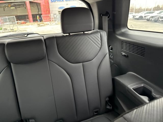 Used 2023 Hyundai Palisade SEL w/ Premium Package image 25