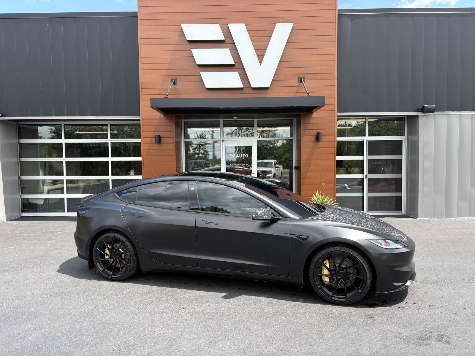 Used 2025 Tesla Model 3 Performance AWD/4WD image 1