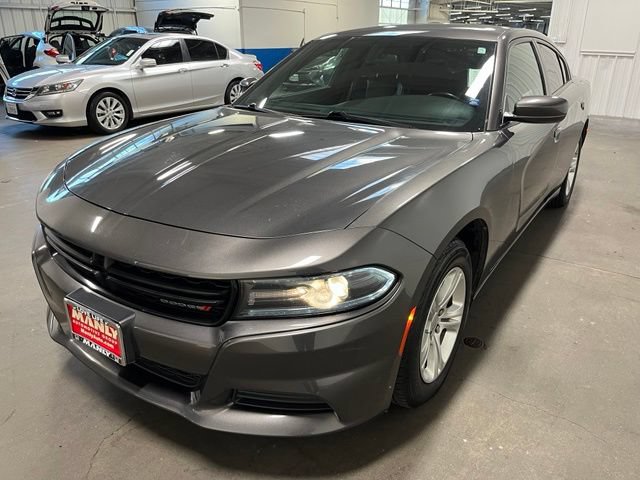 Used 2021 Dodge Charger SXT w/ Leather Interior Group RWD image 14