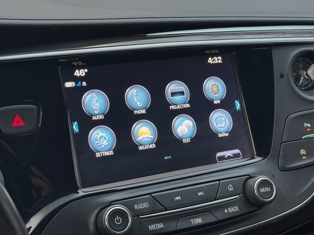 Used 2020 Buick Envision Essence image 22