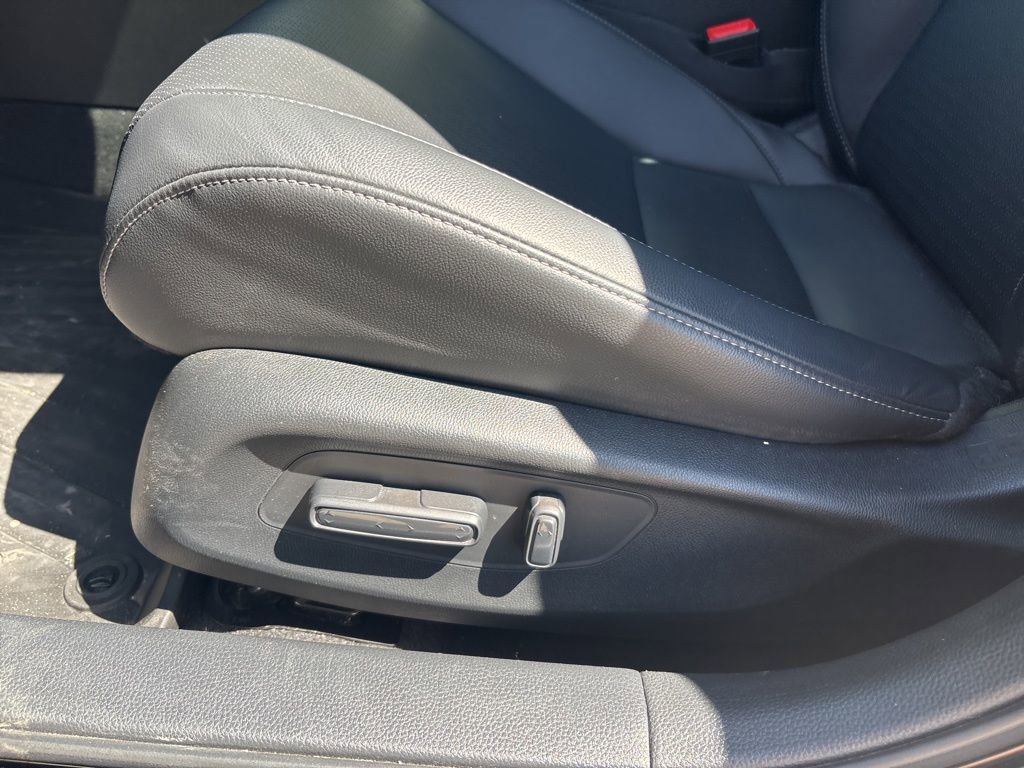 Used 2024 Honda Civic Touring image 13