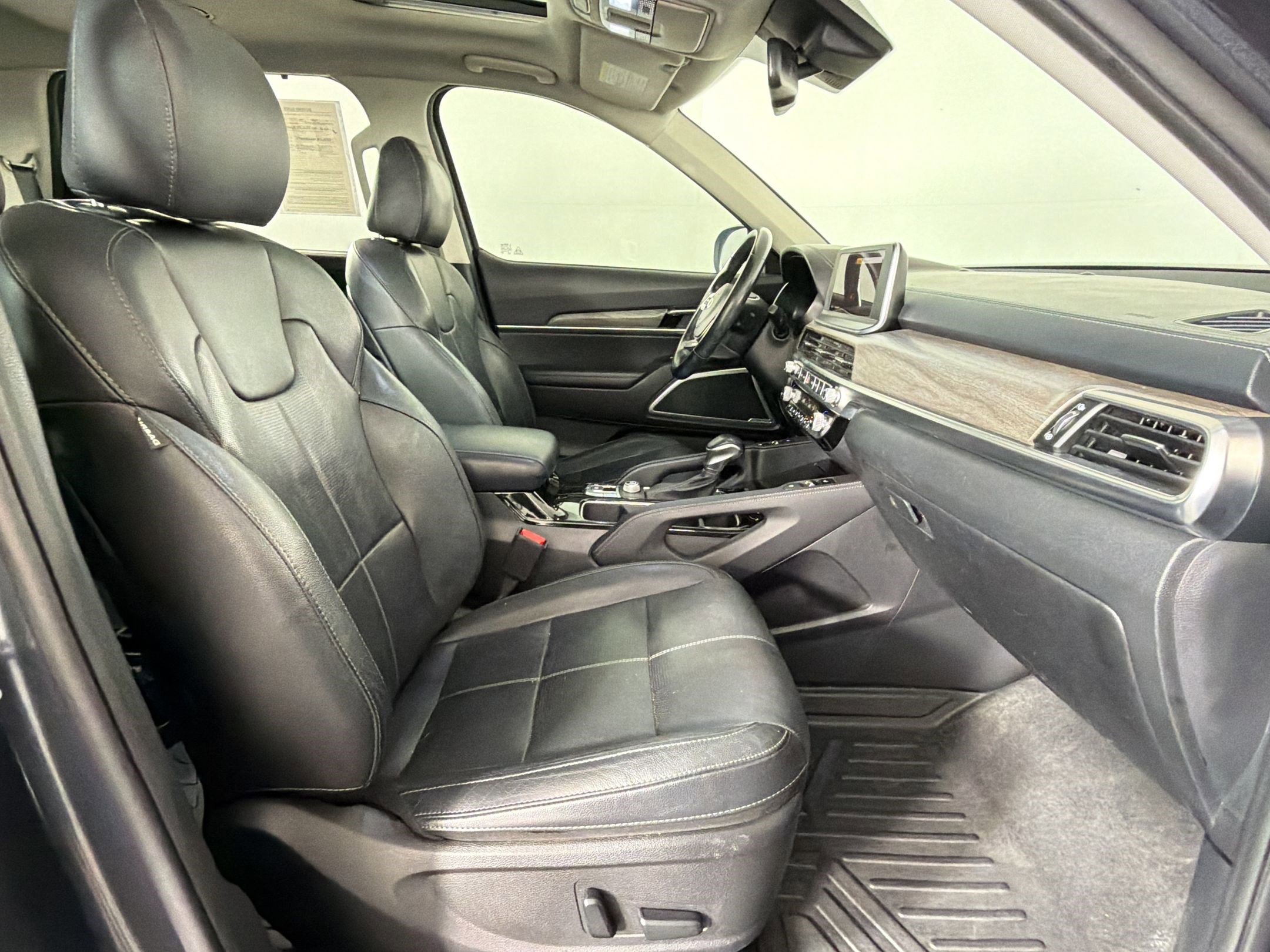 Used 2020 Kia Telluride EX w/ EX Premium Package image 30