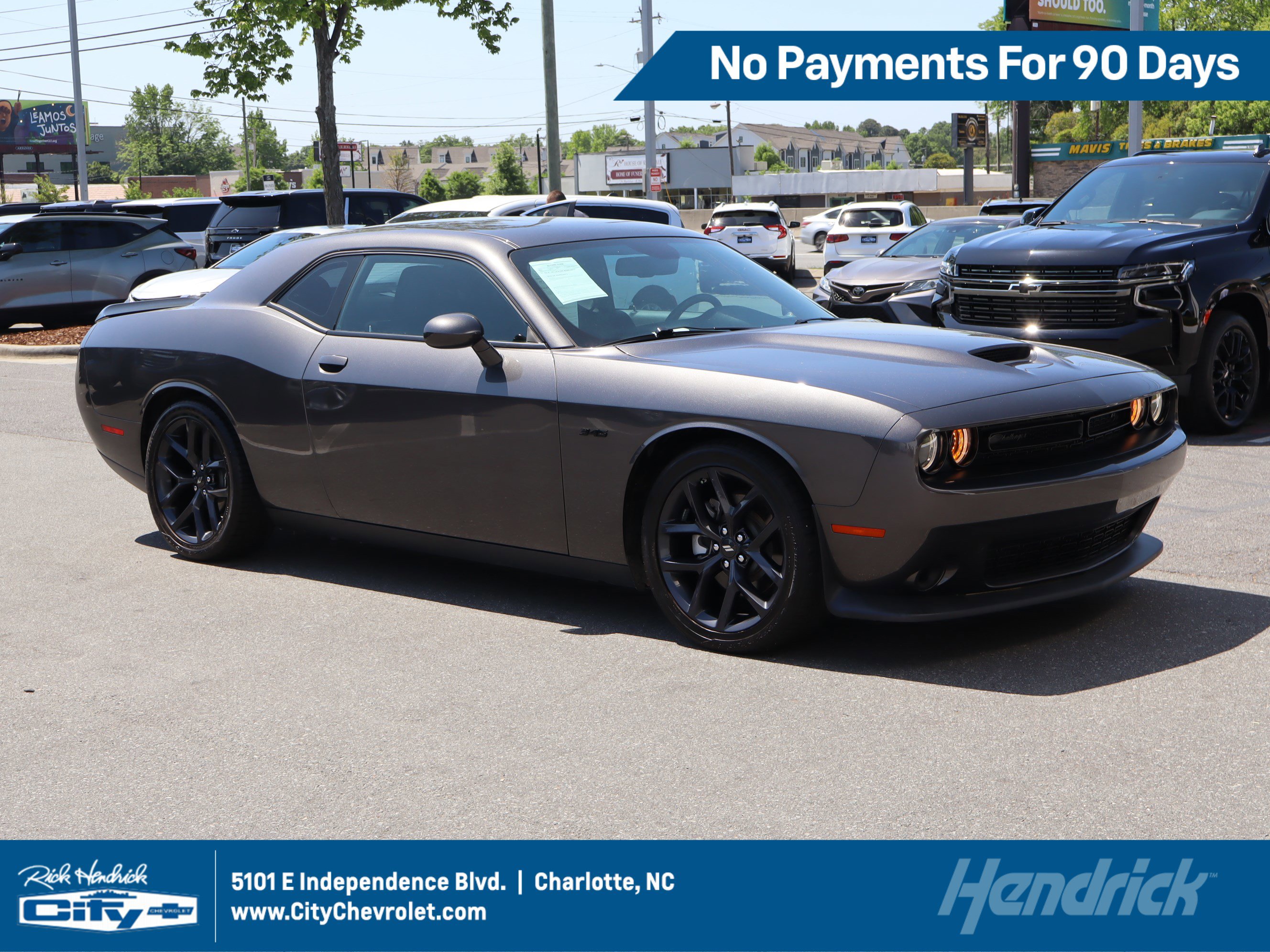 Used 2023 Dodge Challenger R/T w/ Blacktop Package RWD image 1
