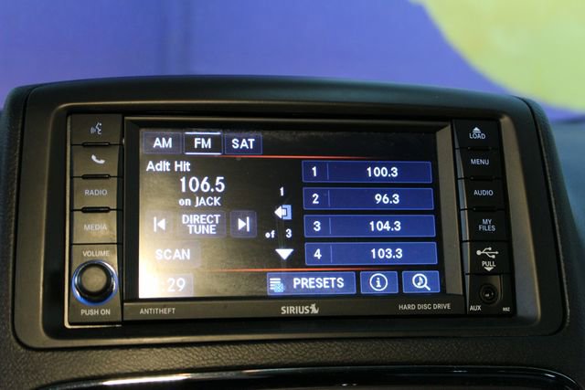 Used 2019 Dodge Grand Caravan SE FWD image 23