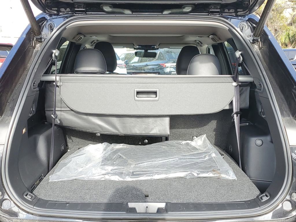 Used 2025 Mitsubishi Outlander SE image 7