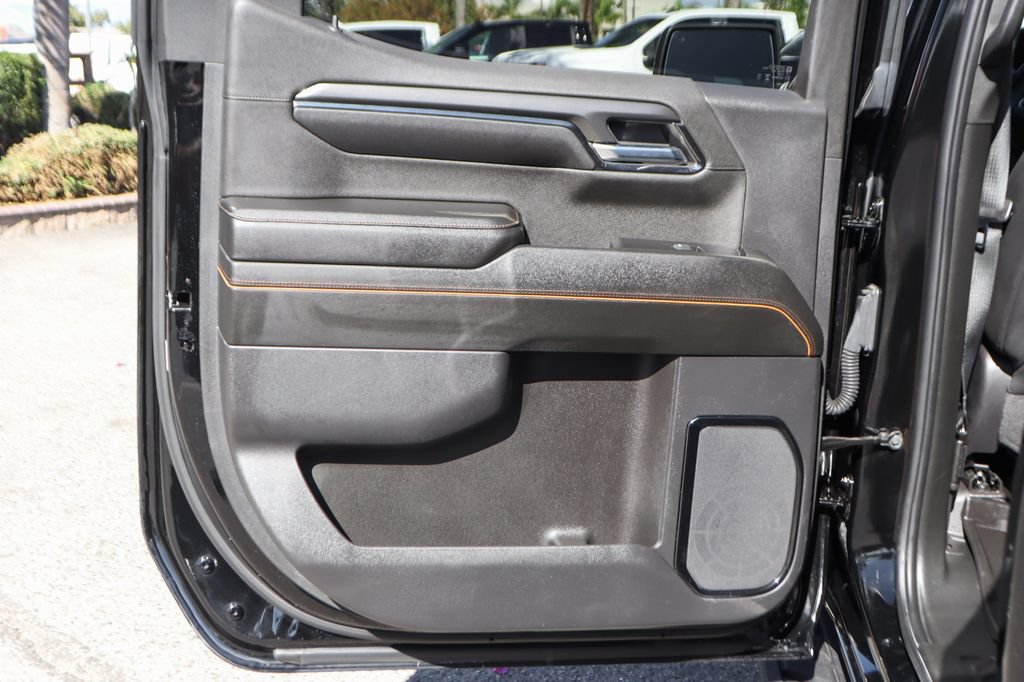 Used 2024 GMC Sierra 1500 AT4 w/ Technology Package AWD/4WD image 36