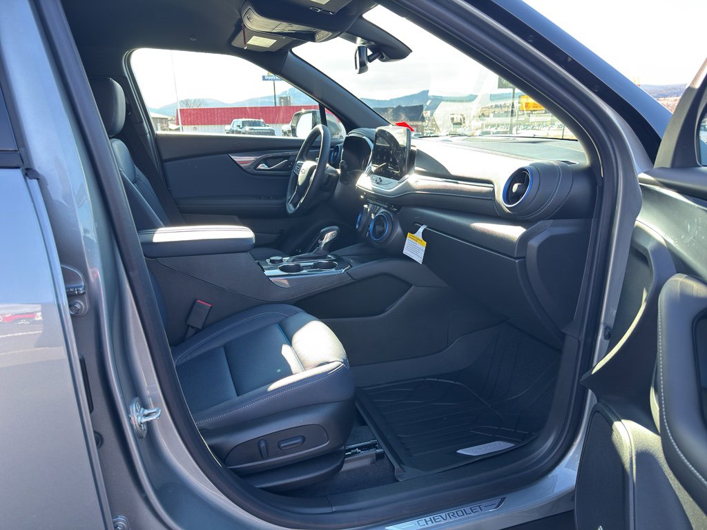 New 2026 Chevrolet Blazer RS image 25