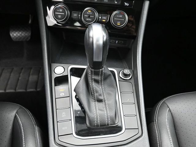 Used 2021 Volkswagen Jetta SE image 25