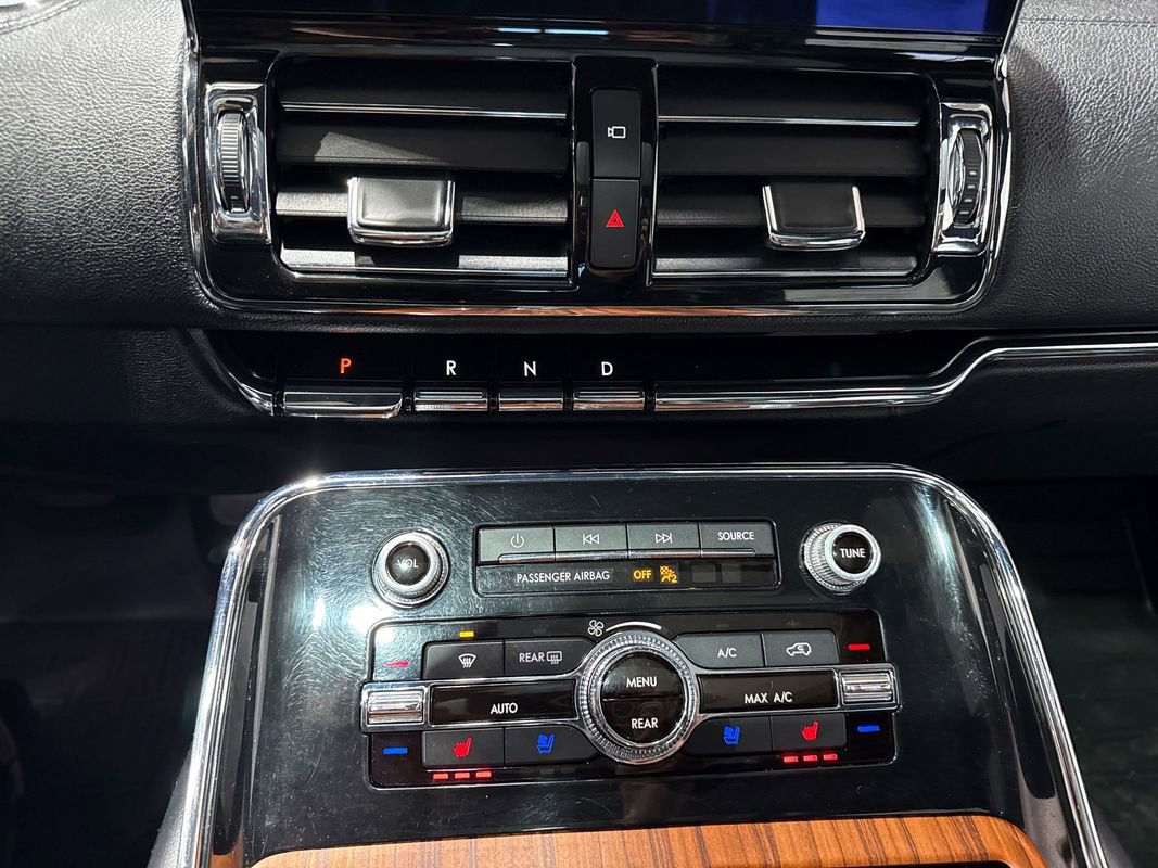 Used 2018 Lincoln Navigator Reserve w/ Technology Package image 93