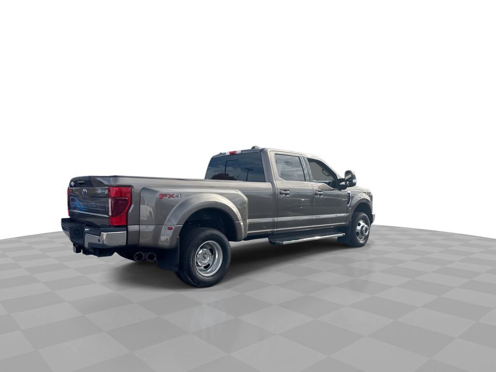 Used 2022 Ford F350 Lariat w/ Lariat Ultimate Package image 2