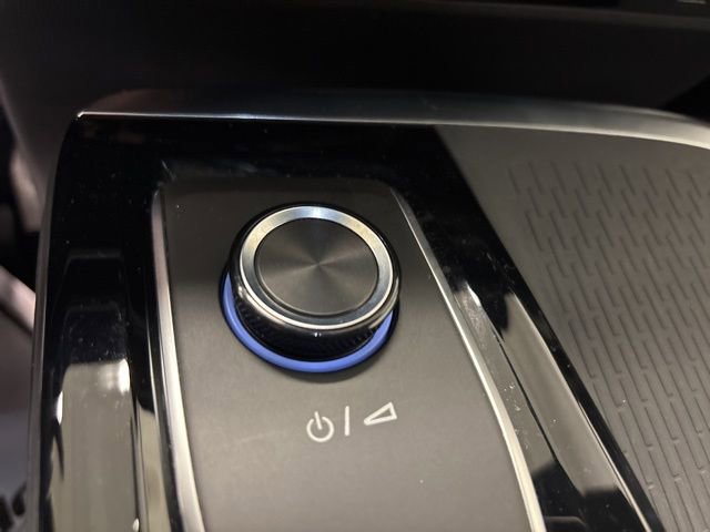 Used 2025 Buick Enclave Preferred image 25