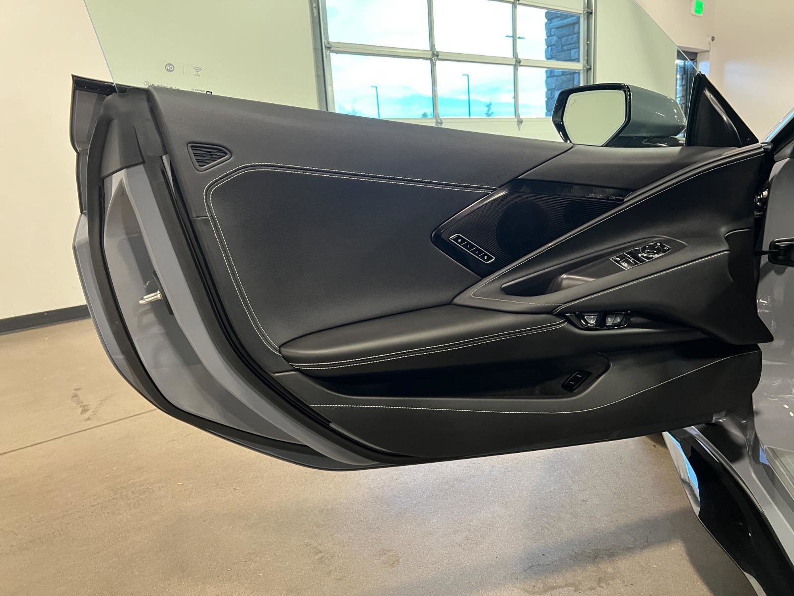 Used 2024 Chevrolet Corvette Z06 w/ Stealth Interior Trim Package image 28