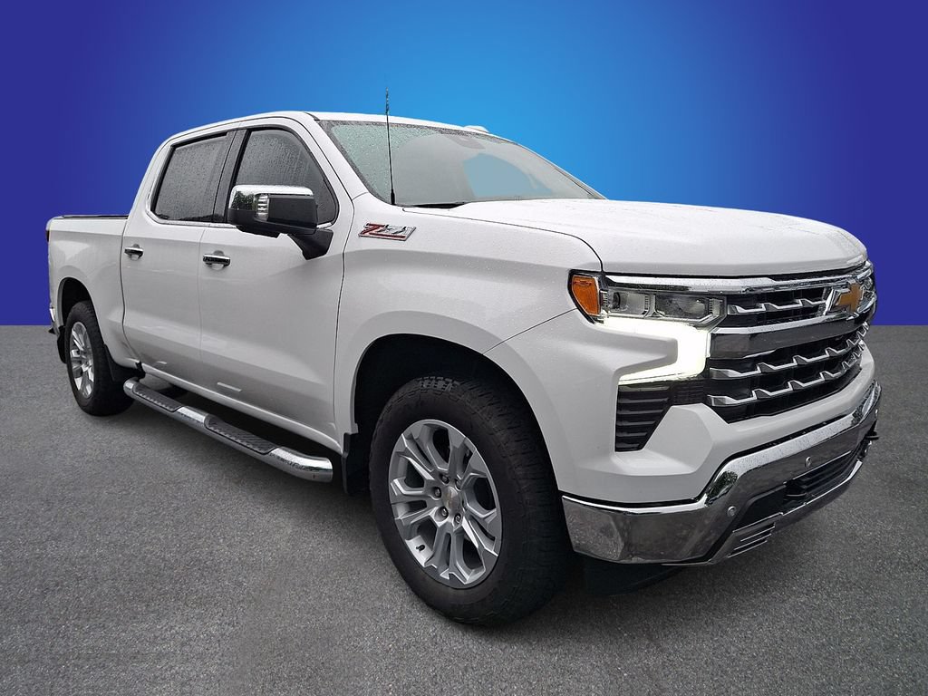 Used 2025 Chevrolet Silverado 1500 LTZ w/ LTZ Premium Package AWD/4WD image 3