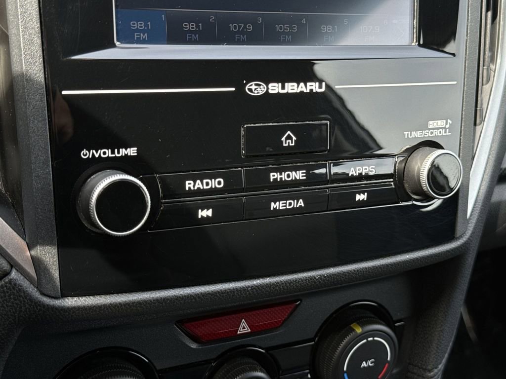 Used 2018 Subaru Crosstrek 2.0i Premium w/ Eyesight System image 21