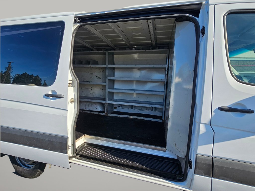 Used 2008 Dodge Sprinter 2500 image 18
