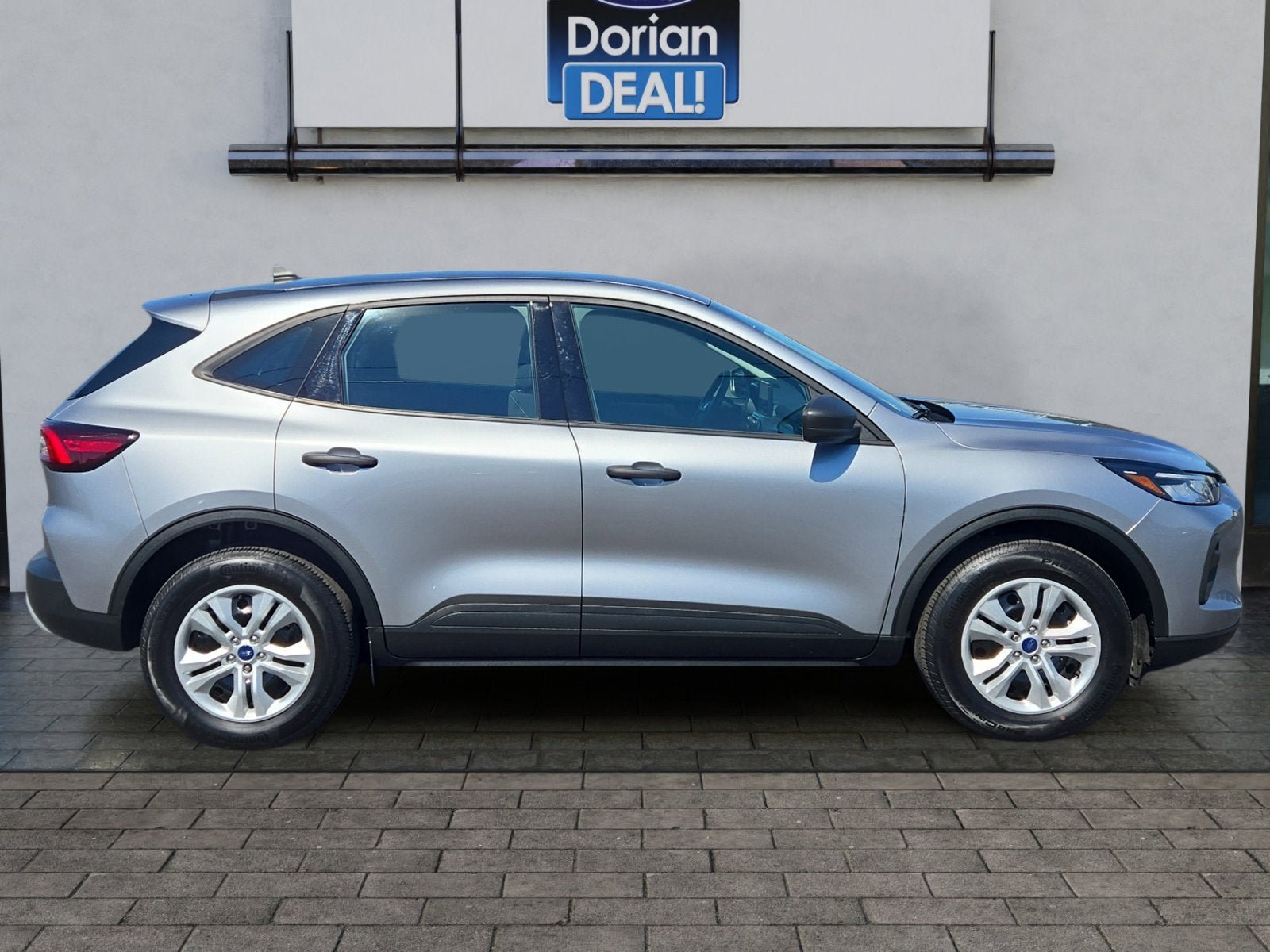 Used 2023 Ford Escape AWD video 2