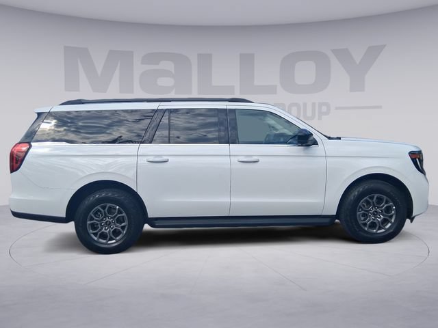 Used 2025 Ford Expedition Max Active AWD/4WD image 6