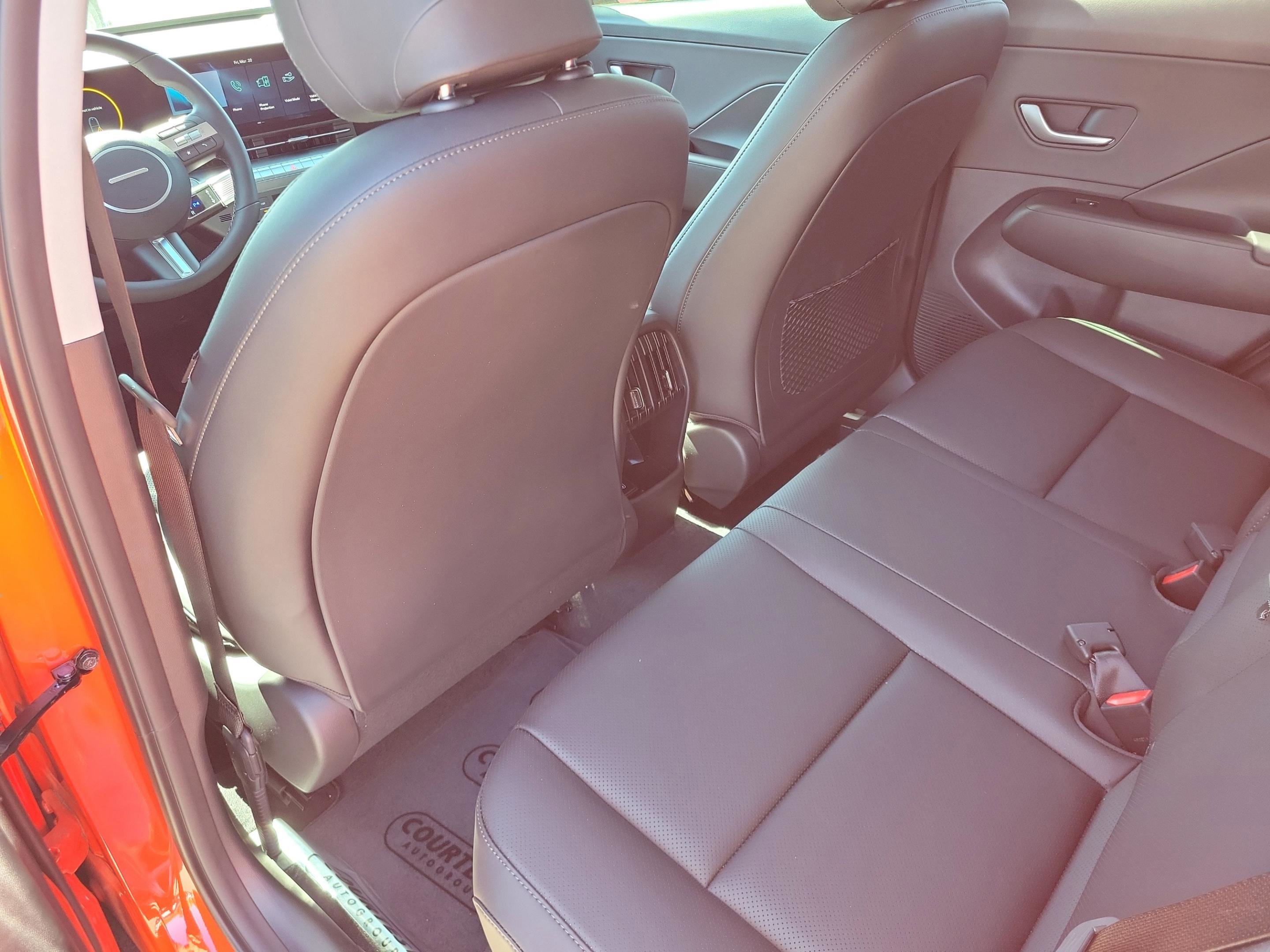 New 2026 Hyundai Kona SEL Premium image 11