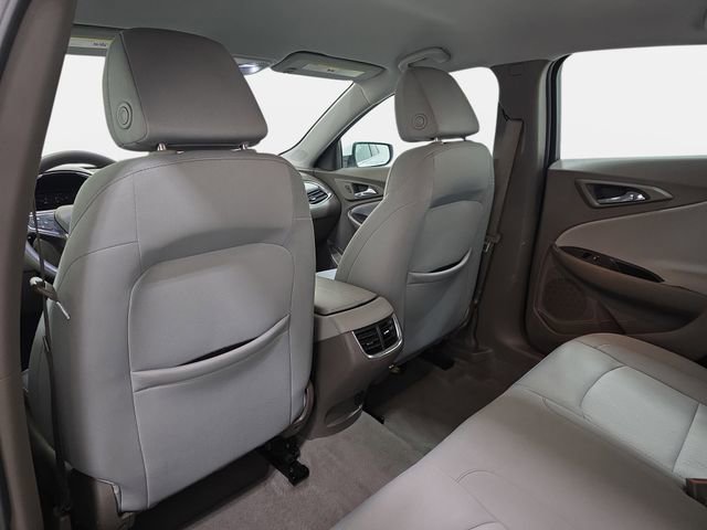 Used 2021 Chevrolet Malibu LT image 12