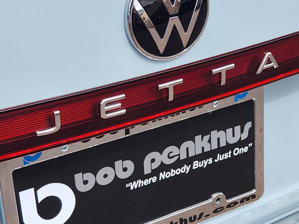 New 2026 Volkswagen Jetta SE image 31