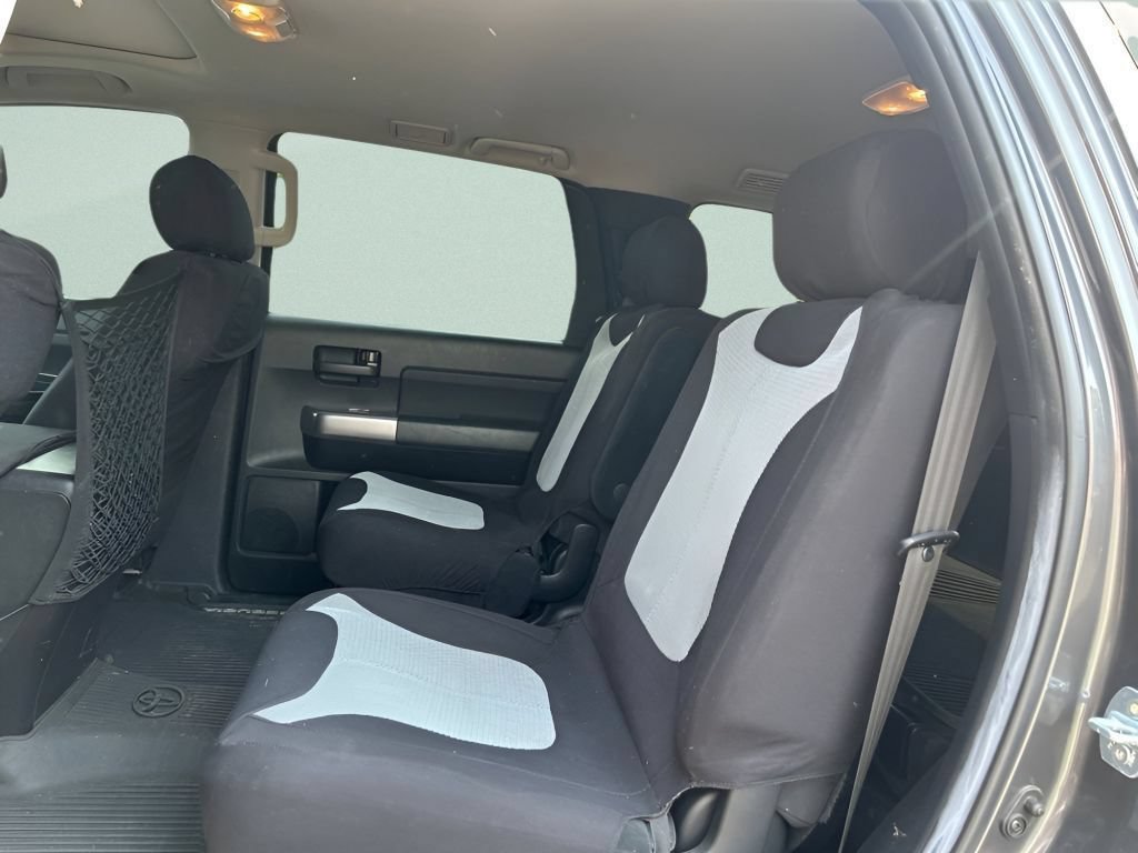 Used 2022 Toyota Sequoia TRD Sport AWD/4WD image 18