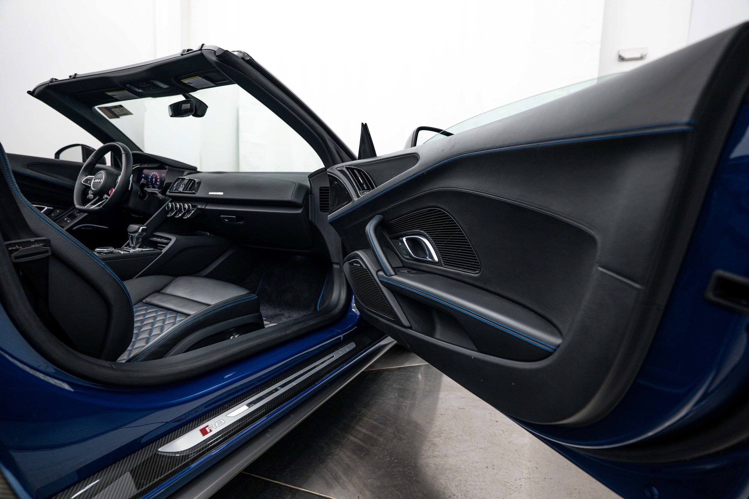 Used 2020 Audi R8 V10 performance AWD/4WD image 10