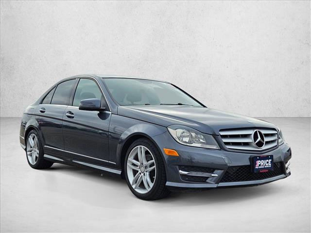 Used 2013 Mercedes-Benz C 250 Luxury image 3