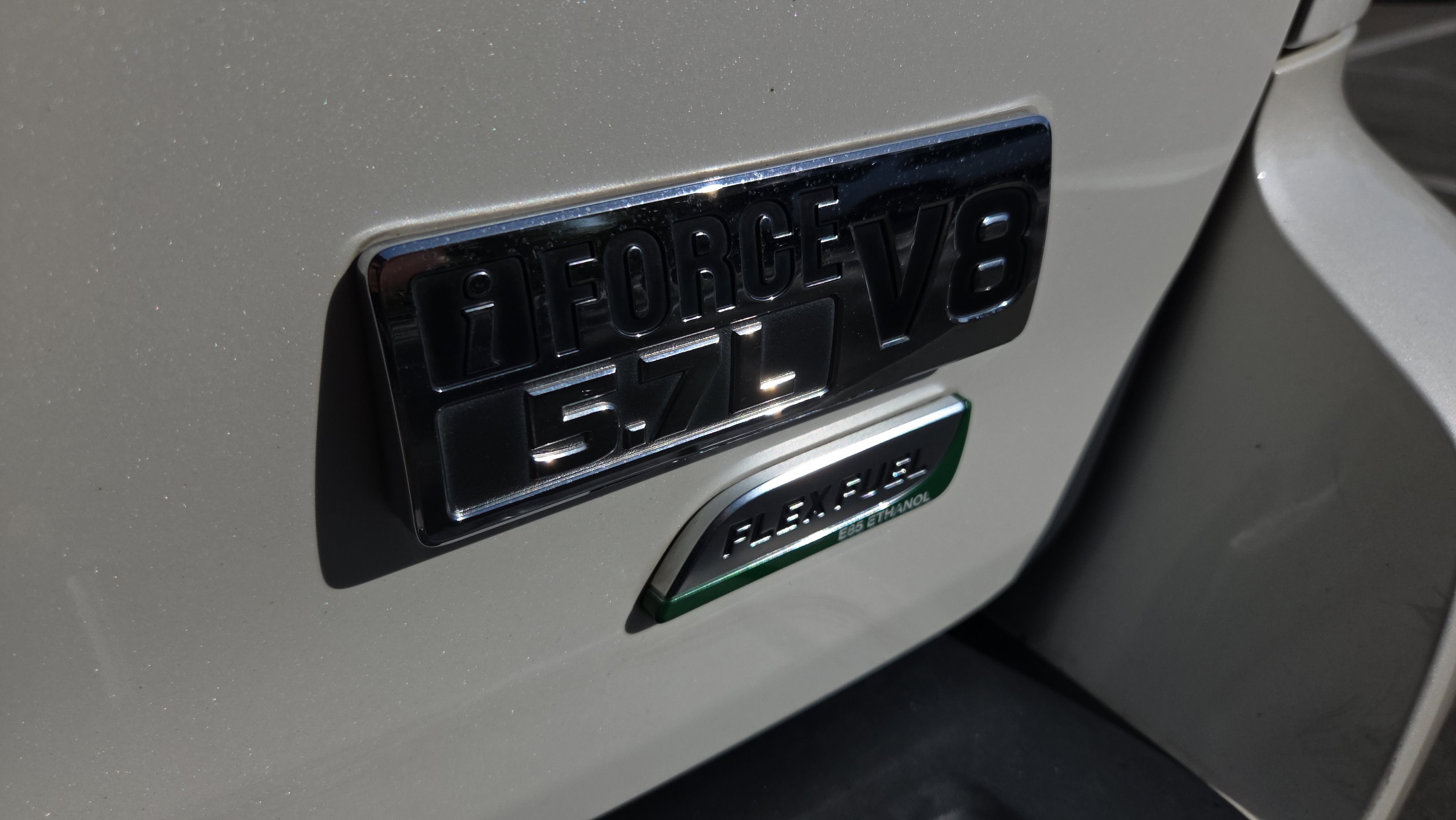 Used 2017 Toyota Sequoia Platinum image 17