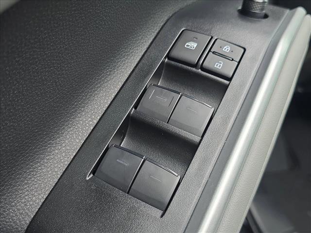 New 2026 Toyota Highlander XLE image 5