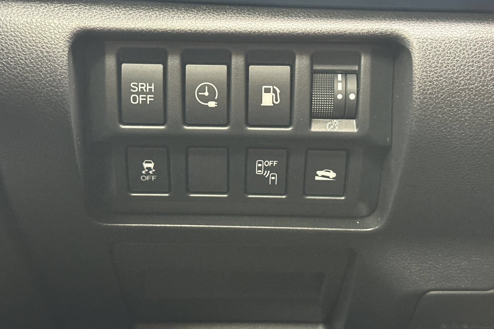 Used 2023 Subaru Crosstrek Hybrid AWD/4WD image 33