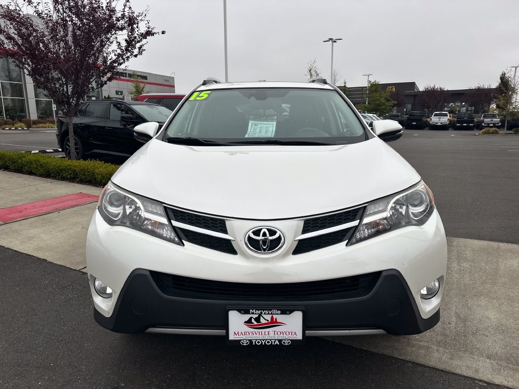Used 2015 Toyota RAV4 Limited w/ Technology Package AWD/4WD image 8