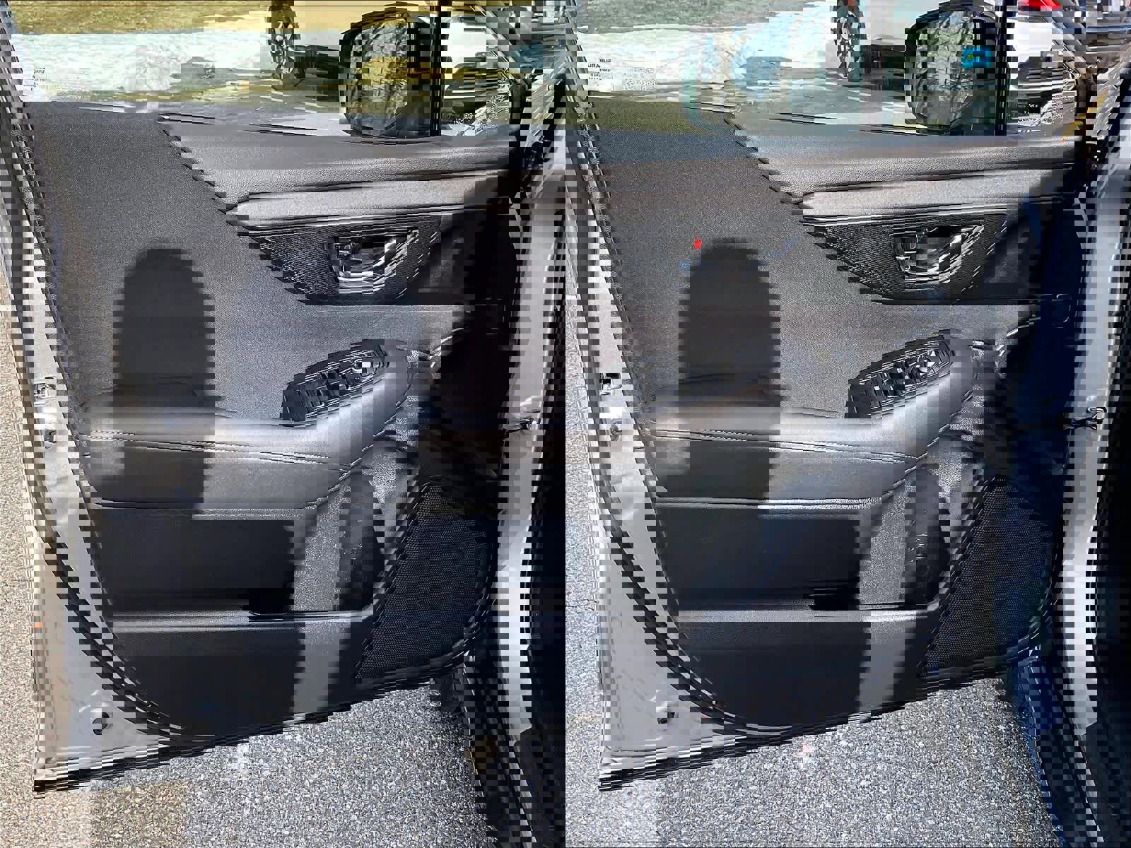 Used 2024 Subaru Outback Premium image 9