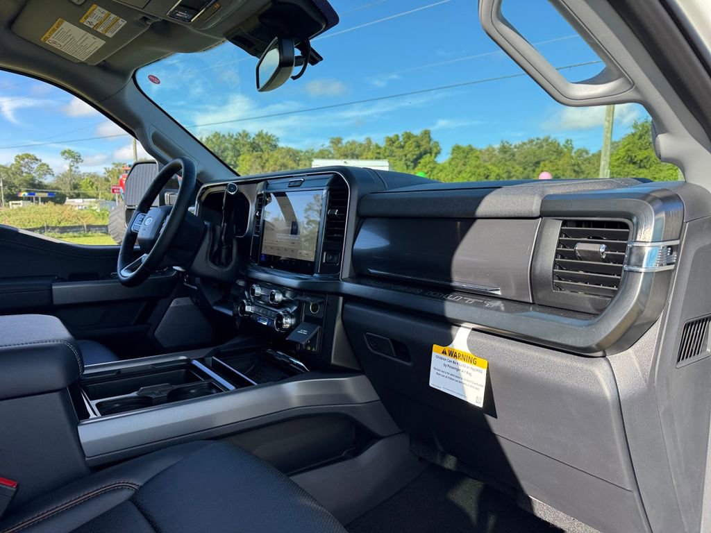 New 2026 Ford F250 Lariat image 18