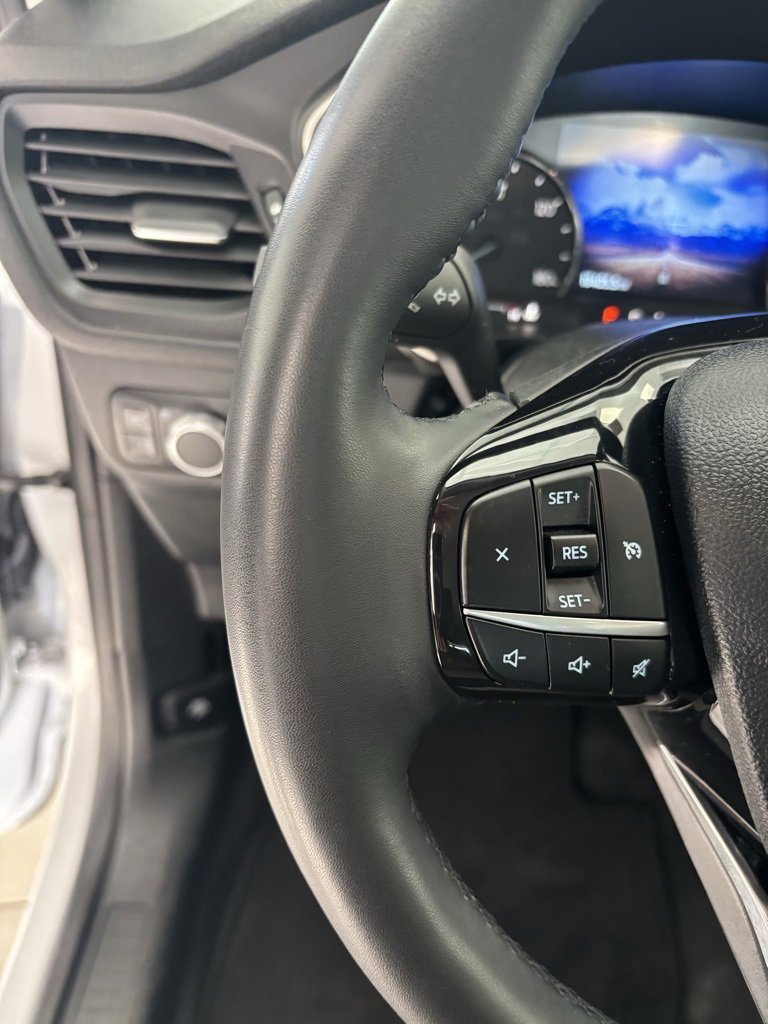 Used 2022 Ford Escape SE w/ Convenience Package image 13