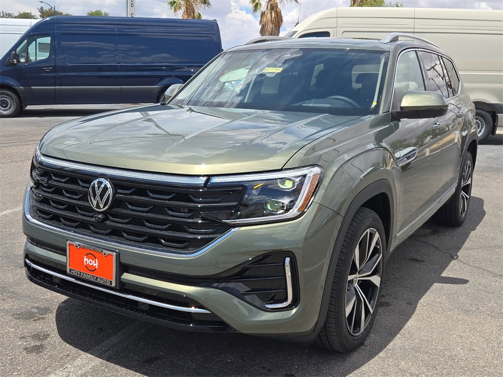 New 2025 Volkswagen Atlas SEL Premium R-Line image 4
